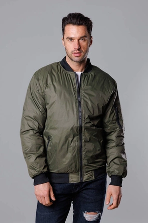 Męska kurtka bomberka z pikowaną podszewką army (AK95-3)
