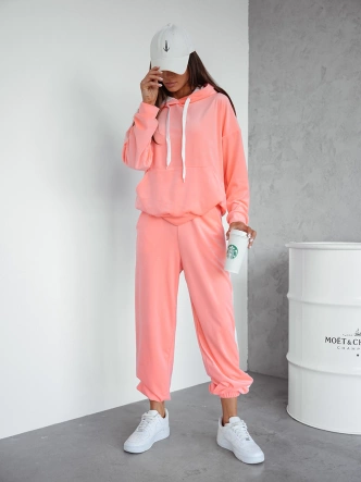 Welurowy komplet dresowy z lampasami brzoskwiniowy (508)