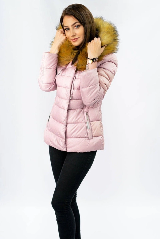 KRÓTKA ZIMOWA KURTKA DAMSKA Z KAPTUREM PUDROWY RÓŻ (B1032-30)