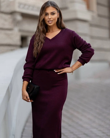 Dzianinowy komplet ze spódnicą bordowy (82103)