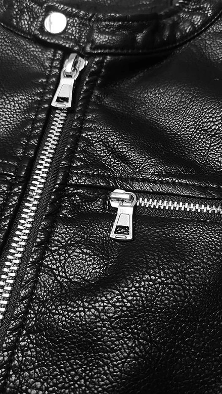 Klasyczna kurtka męska ekoskóra czarna (11Z8025)