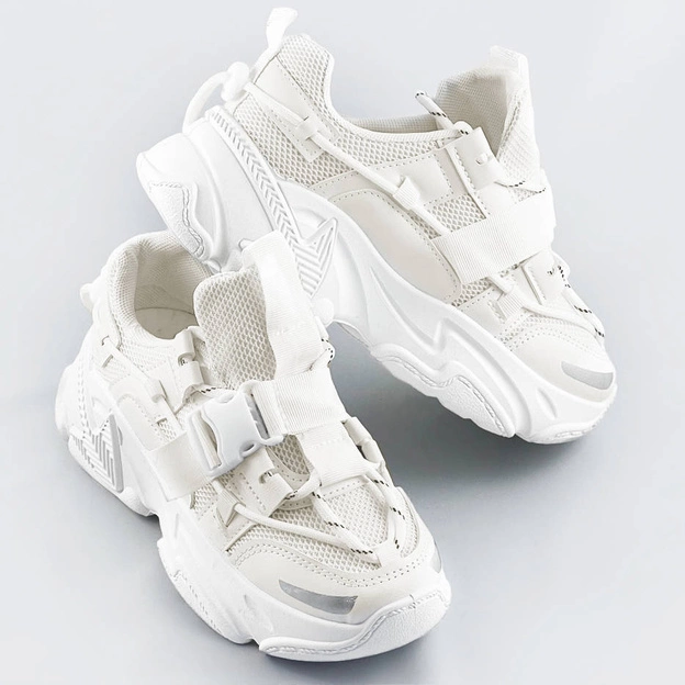 SZNUROWANE SNEAKERSY Z KLAMRĄ BIAŁE (LY076)
