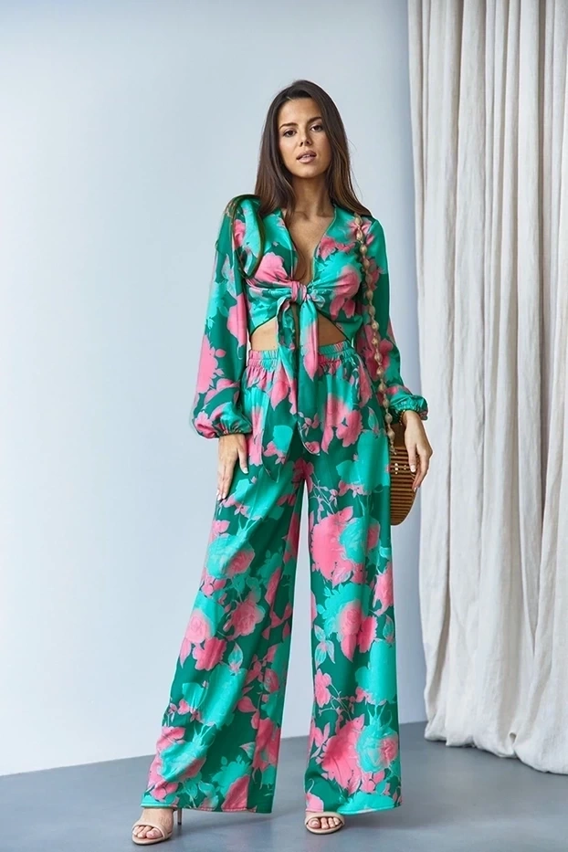 Zestaw wiązana bluzka i szerokie spodnie zielony (8175)