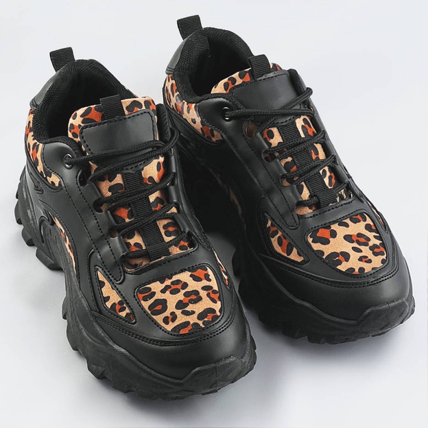 Buty sportowe damskie panterka czarne (6370)