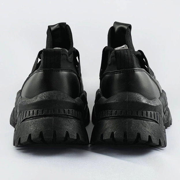Sznurowane sneakersy na platformie czarne (ra5)