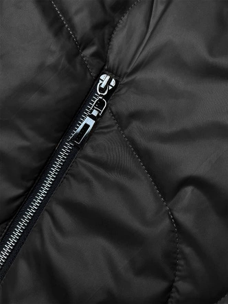 Damska kurtka z odpinanym kapturem czarna (B8218-1)