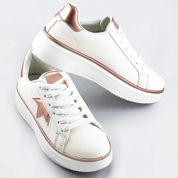 Sznurowane sneakersy z gwiazdką biały-miedź (bb126n)