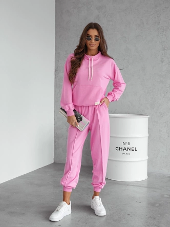 Komplet dresowy bluza ze stójką i spodnie różowy (82162)