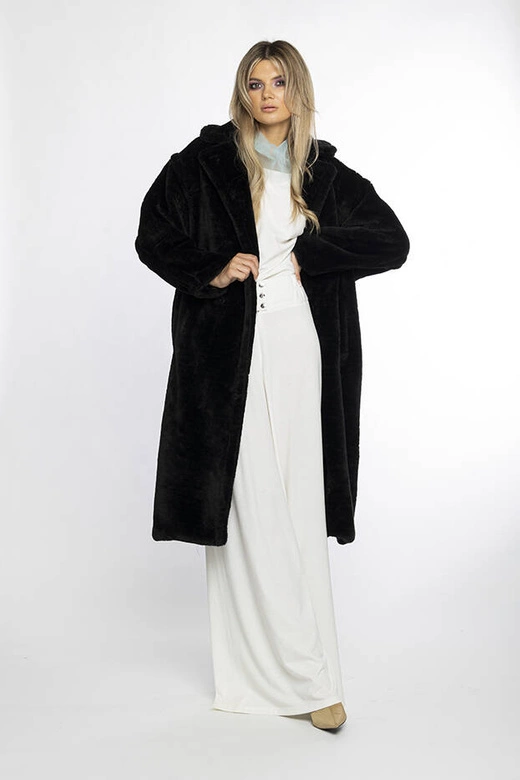 Pluszowy płaszcz damski oversize Ann Gissy czarny (AG1-J9172)