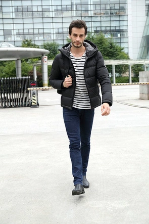 PIKOWANA KURTKA ZIMOWA Z PUCHEM NATURALNYM CZARNA (5010)