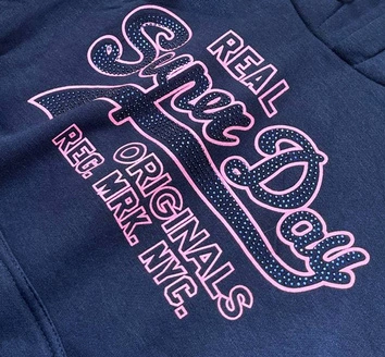 Krótka bluza damska z nadrukiem granatowa (26016)