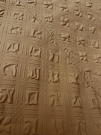 Dwustronny płaszcz damski z paskiem camel (WD202307)