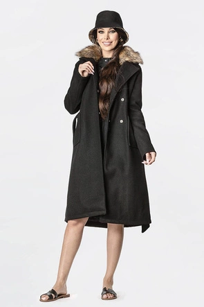 Damski płaszcz z futerkiem czarny (saskia)