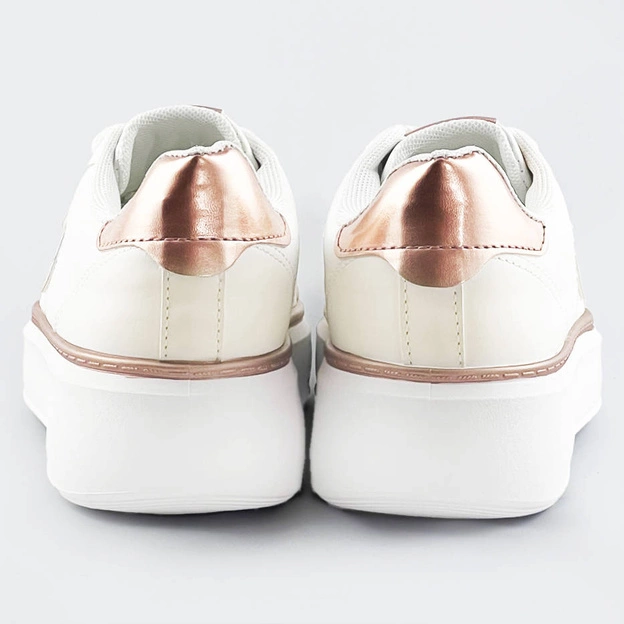 Sznurowane sneakersy z gwiazdką biały-miedź (bb126n)