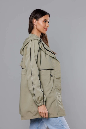 Cienka kurtka damska na podszewce oliwka (B8119-48)