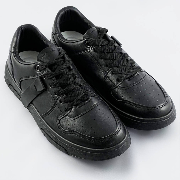 Damskie sznurowane sneakersy czarne (21-q22)