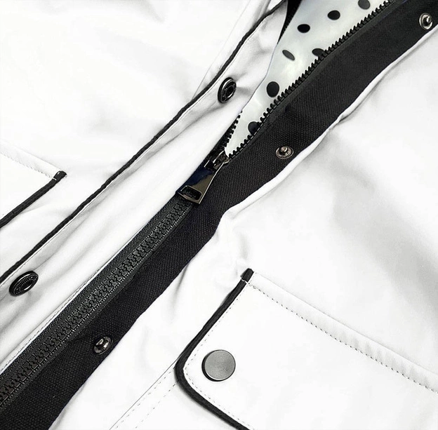 DAMSKA KURTKA WIATRÓWKA BIAŁA (YR2018)