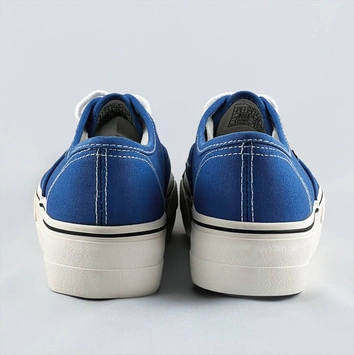 Tenisówki damskie z ozdobnymi przeszyciami niebieskie (aw020303)