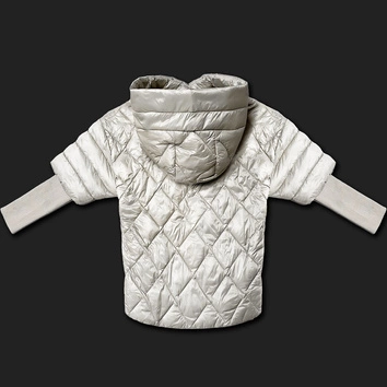 Lekka damska kurtka z dzianinowymi rękawami Minority ecru (M2-6701-12)