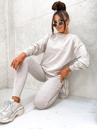 Sportowy komplet z legginsami szary melanż (VE88)