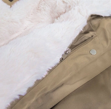 DAMSKA PARKA ZIMOWA Z PODPINKĄ BEŻOWA (GWW1999)