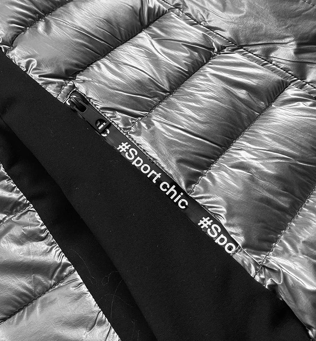 Zimowa kurtka damska z łączonych materiałów szara (dk067-45)