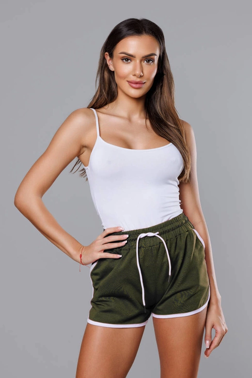 Damskie szorty z kontrastową lamówką khaki (8K208-29)