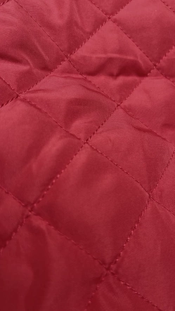 Kamizelka damska z elastycznymi wstawkami J Style czerwona (11Z8152)