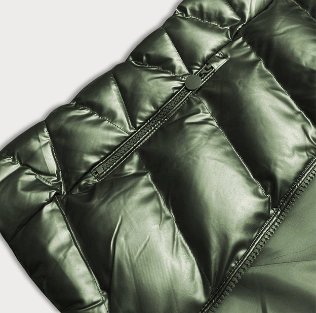 Błyszcząca damska kurtka zimowa z kapturem zielona (5m773-238)