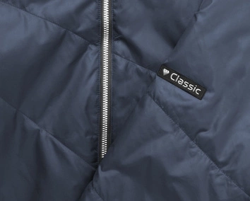 PIKOWANA KURTKA Z KAPTUREM NIEBIESKA (B9516)