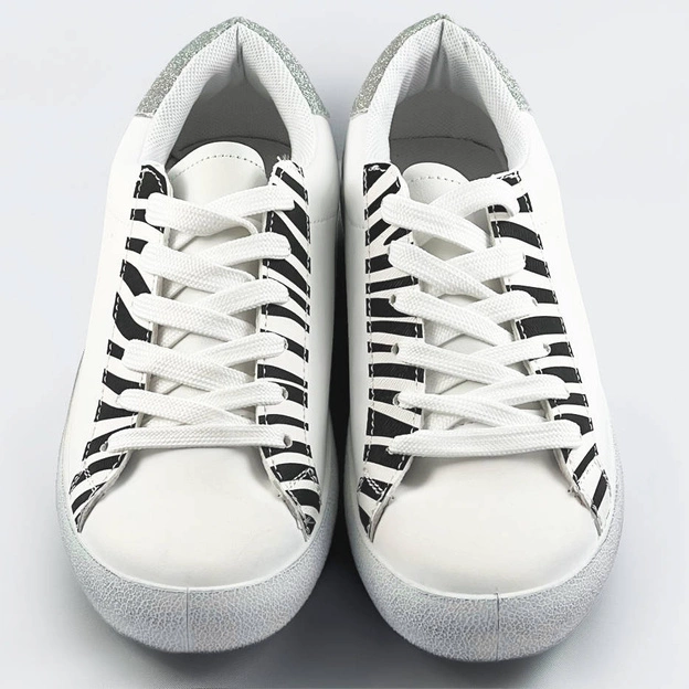 Damskie trampki z motywem zwierzęcym biało-czarna zebra (6343)