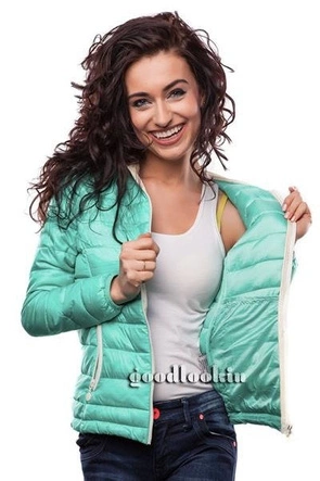 PIKOWANA KURTKA Z KAPTUREM MIĘTOWA JASNA (7107A)