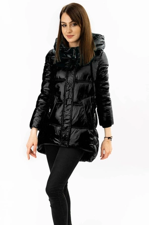 ASYMETRYCZNA DAMSKA KURTKA PIKOWANA CZARNA (7658)