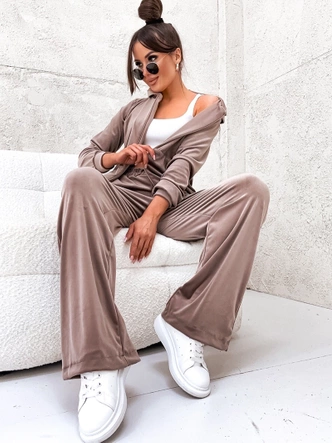 Welurowy komplet dresowy z szerokimi spodniami cappuccino (697)