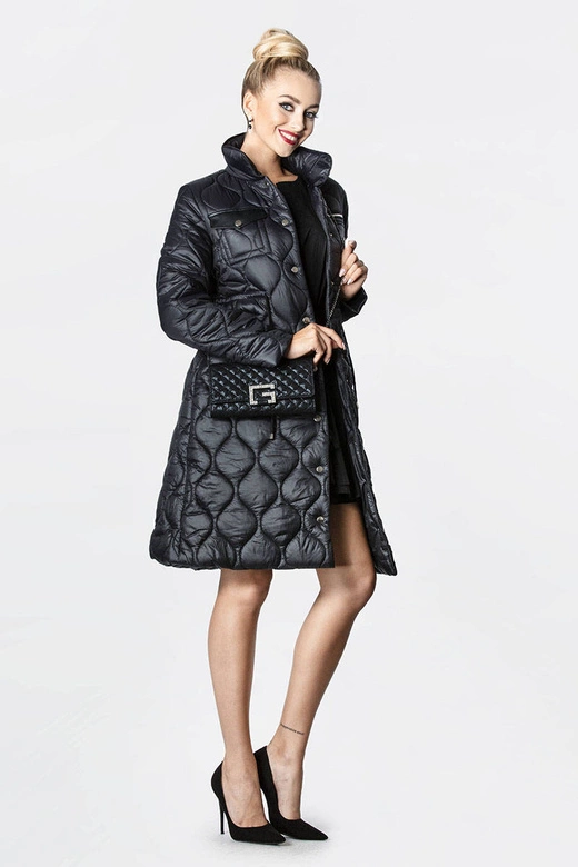 DAMSKA KURTKA PIKOWANA ZE STÓJKĄ CZARNA (20201130)