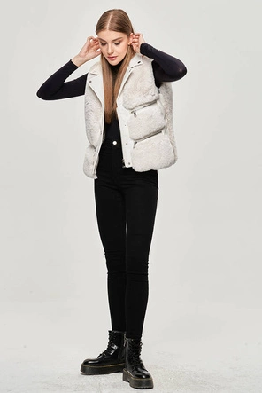 Krótka kamizelka futrzana z suwakami ecru (gsq2249)