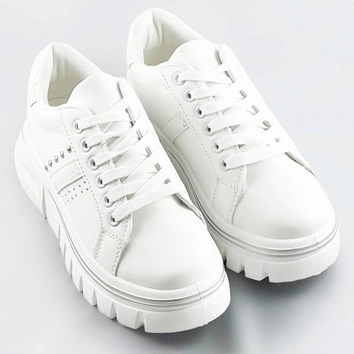 DAMSKIE SNEAKERSY NA TRAKTOROWEJ PODESZWIE BIAŁE (88-25)
