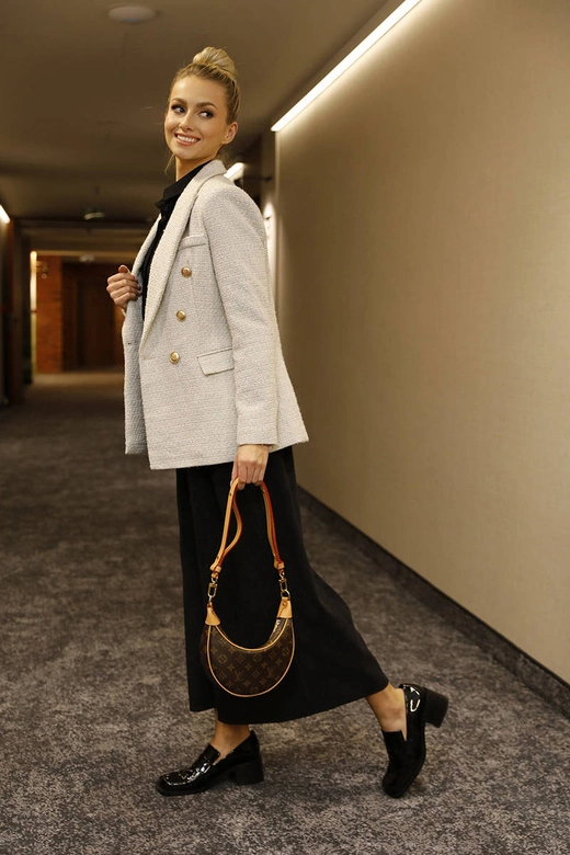 Dwurzędowa marynarka z guzikami ecru (AG3-1981)