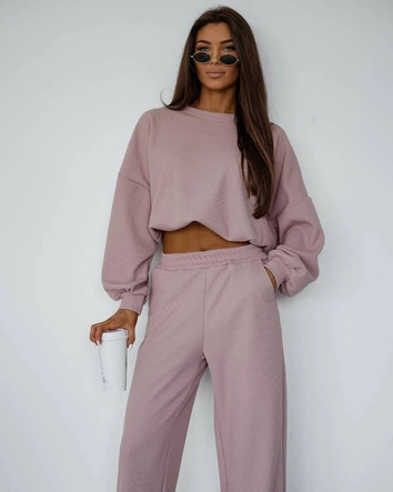 Waflowy komplet damski bluza + spodnie pudrowy róż (821108)