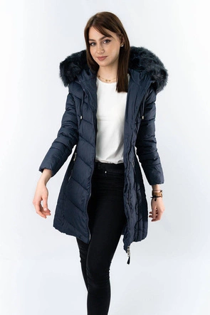 Długa pikowana zimowa kurtka damska granatowa (7689)