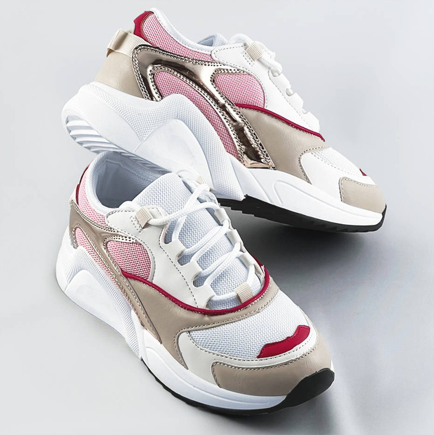 Sznurowane sneakersy z kolorowymi wstawkami różowe (6346)
