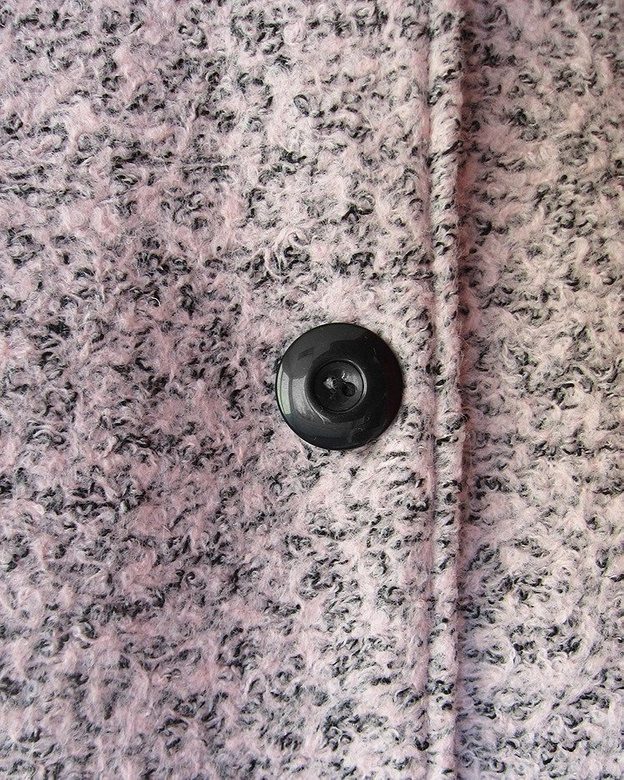 KRÓTKI PŁASZCZ ZE STÓJKĄ RÓŻOWY (536ART)