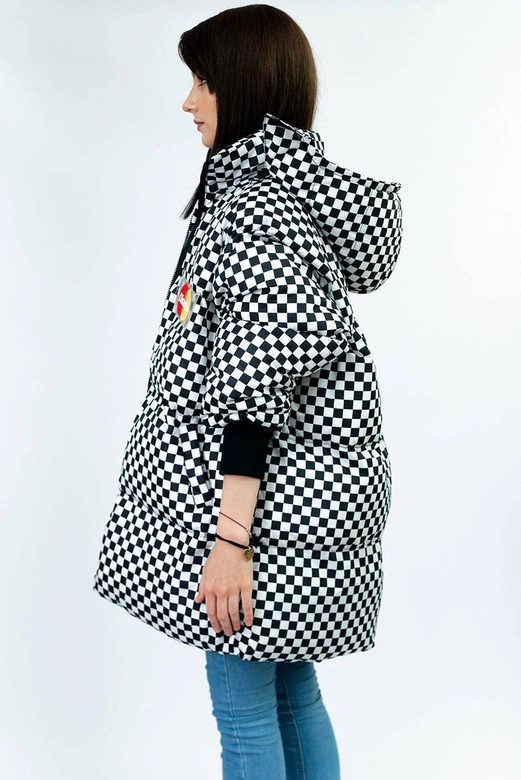 DAMSKA ZIMOWA KURTKA W KRATKĘ GRANATOWO-BIAŁA (701ART)