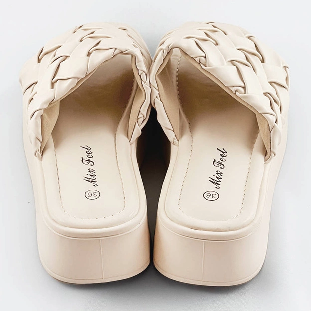 Damskie klapki na platformie beżowe (ae113)