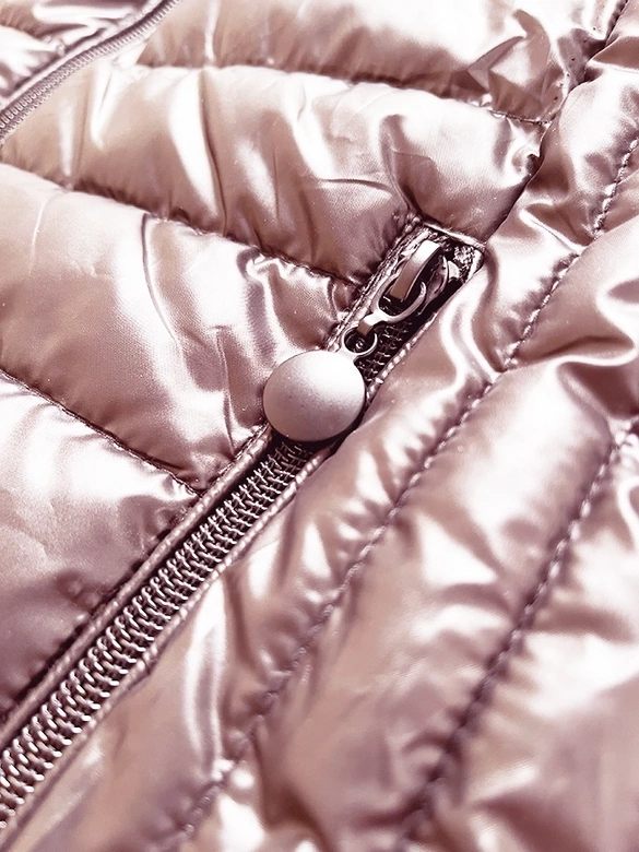 Damska kamizelka ze stójką różowa (B8233-81)