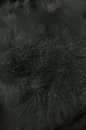 Zimowa kurtka damska z paskiem army (5M3156-136)