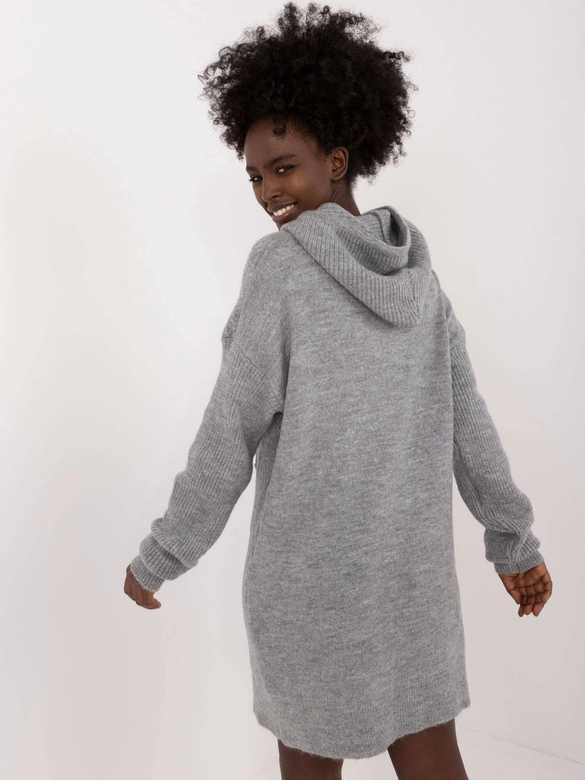 Dzianinowa sukienka z kapturem szara (0582)