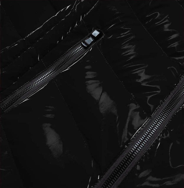 Błyszcząca kurtka damska z ozdobną podszewką czarna (xw810x)