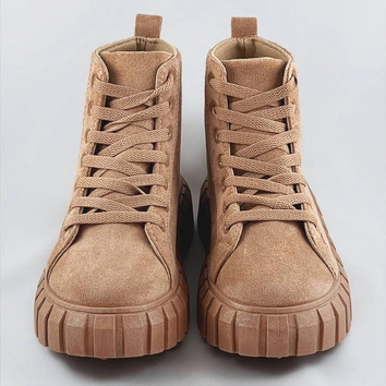 SZNUROWANE TRZEWIKI Z IMITACJI ZAMSZU CIEMNY BEŻ (XA057)