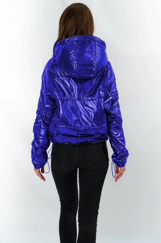 Błyszcząca pikowana kurtka damska z kapturem niebieska (b9560)